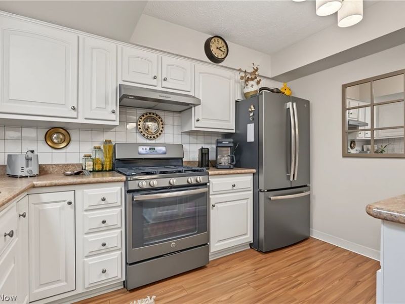 5074 Portland Cove, Stow, OH 44224 Photo 13
