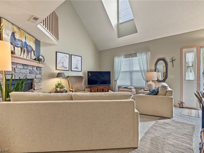 5074 Portland Cove, Stow, OH 44224 Photo 8