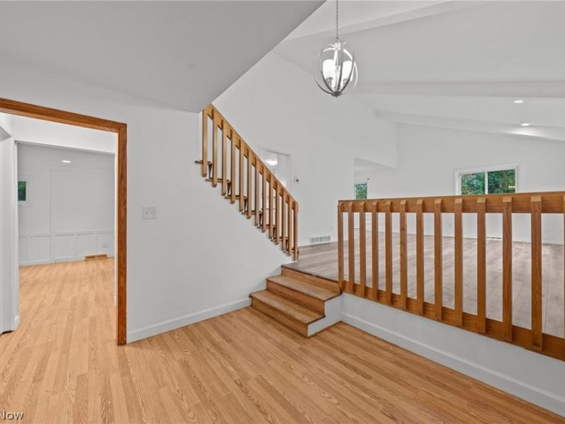 2120 Cedarview Drive, Beachwood, OH 44122 Photo 9