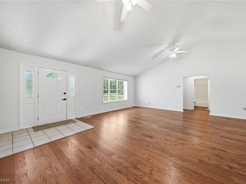 8912 Isabelle Lane, Macedonia, OH 44056 Photo 11