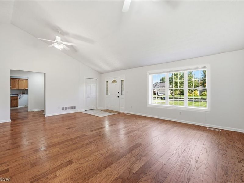 8912 Isabelle Lane, Macedonia, OH 44056 Photo 14