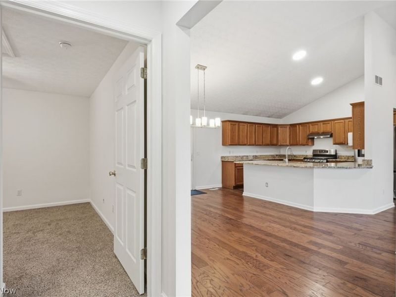 8912 Isabelle Lane, Macedonia, OH 44056 Photo 24