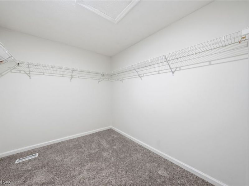 8912 Isabelle Lane, Macedonia, OH 44056 Photo 32