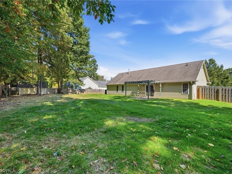 8912 Isabelle Lane, Macedonia, OH 44056 Photo 6