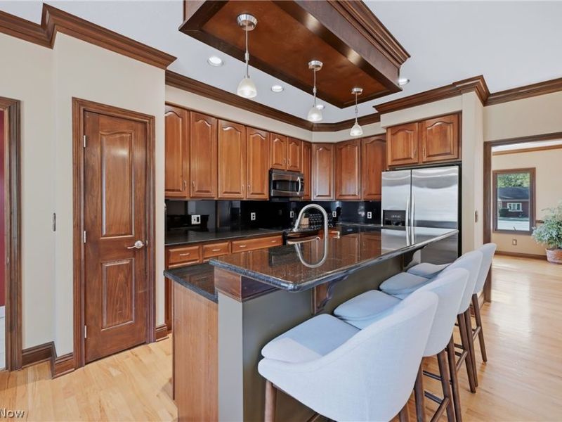 391 Barlow Road, Hudson, OH 44236 Photo 2