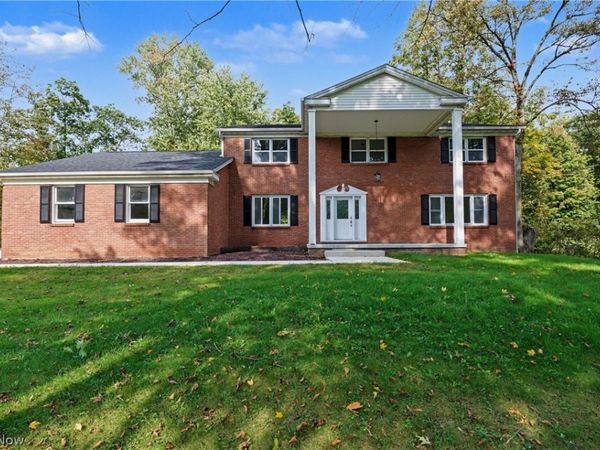 6785 Tanglewood Drive, Boardman, OH 44512