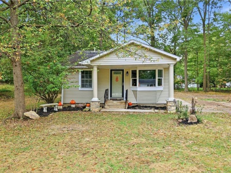 1613 Lillian Road, Stow, OH 44224 Photo 1