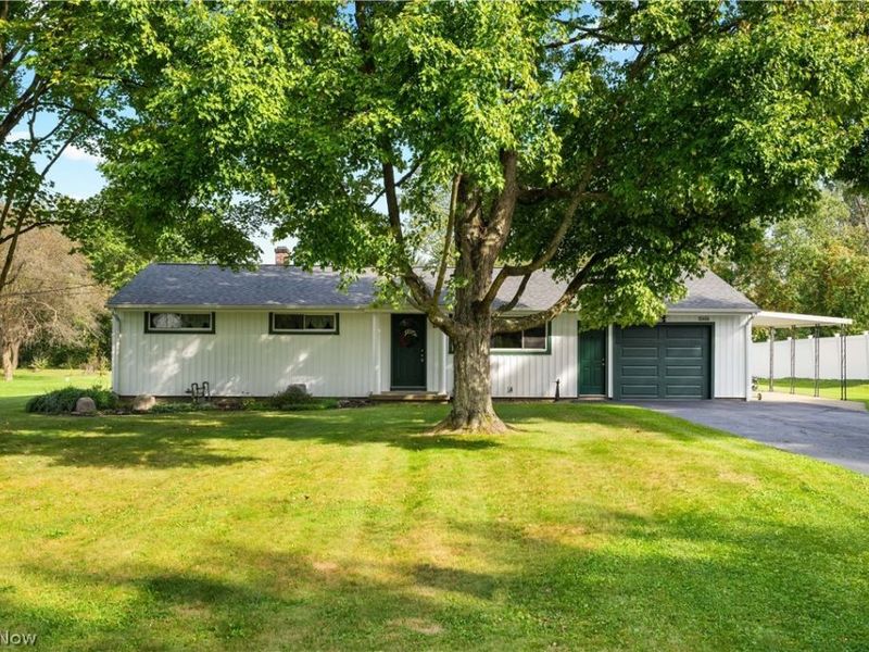 10606 Wilma Avenue NE, Alliance, OH 44601 Photo 2