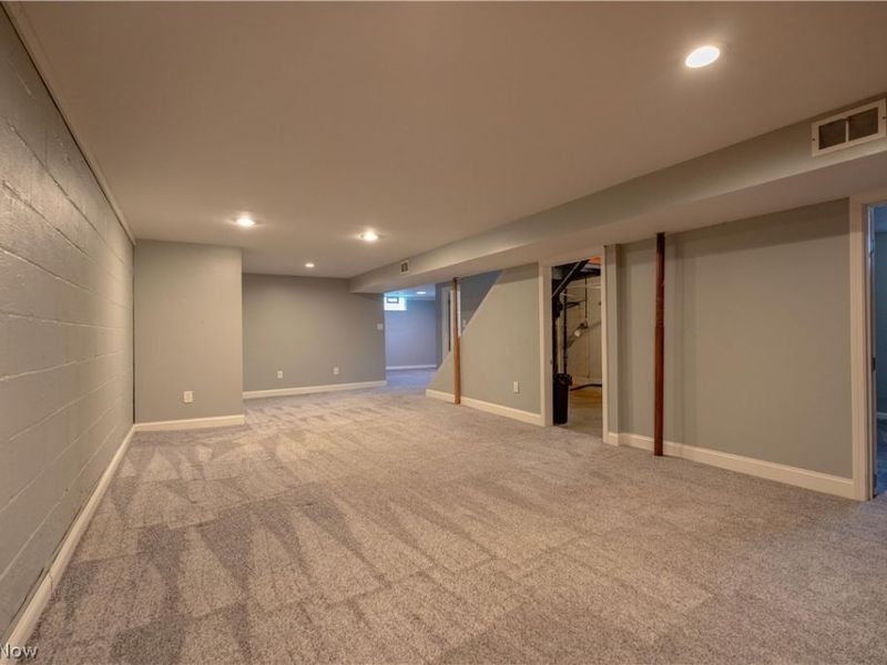10606 Wilma Avenue NE, Alliance, OH 44601 Photo 33