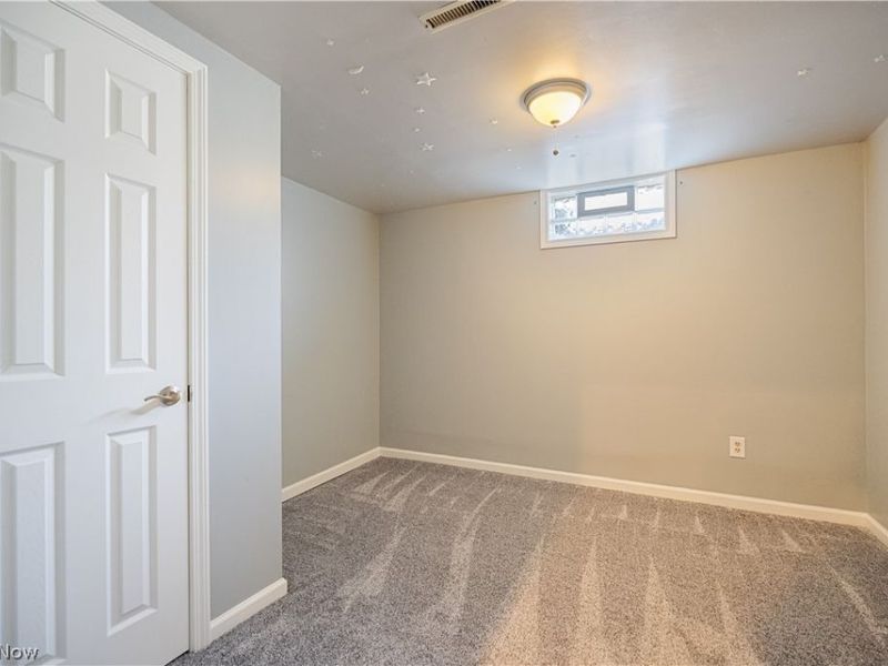10606 Wilma Avenue NE, Alliance, OH 44601 Photo 38