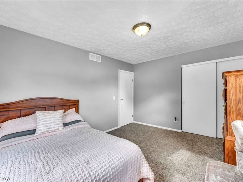 3246 Woodington Avenue SW, Canton, OH 44706 Photo 24