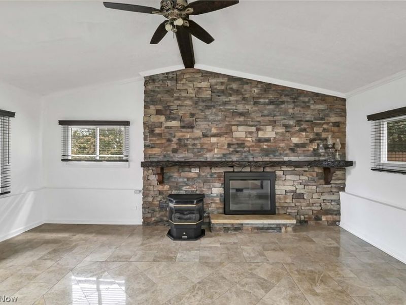 3637 Hunter Drive, North Olmsted, OH 44070 Photo 8