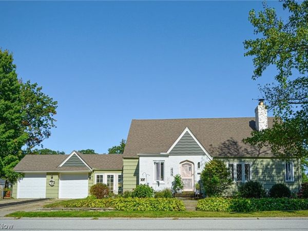 434 Glen Park Drive, Bay Village, OH 44140