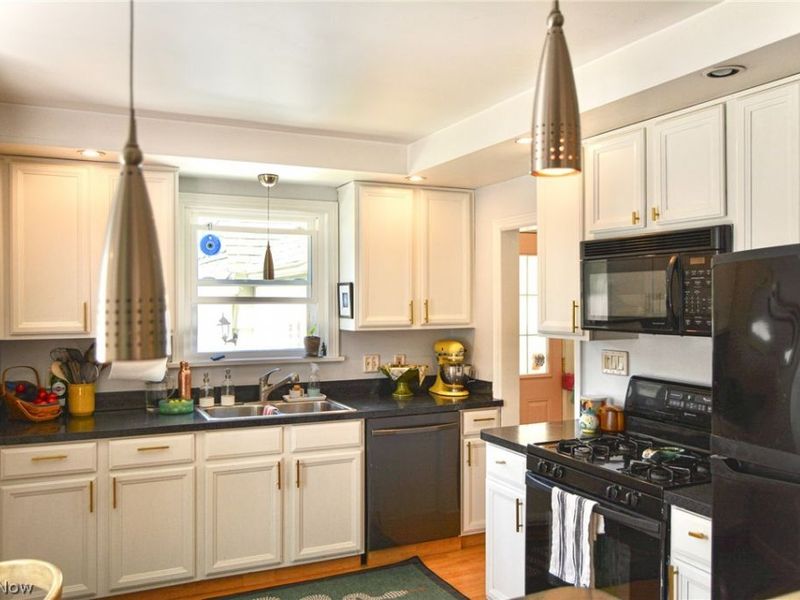 434 Glen Park Drive, Bay Village, OH 44140 Photo 14