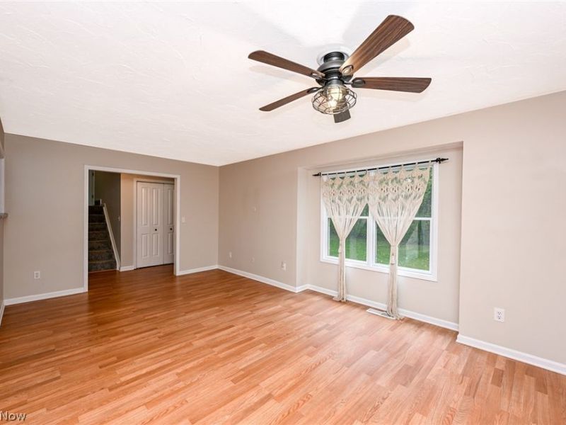 12945 Chamberlain Road, Aurora, OH 44202 Photo 4