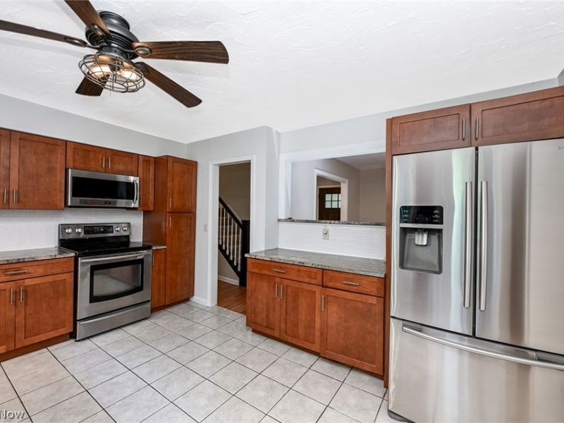 12945 Chamberlain Road, Aurora, OH 44202 Photo 9