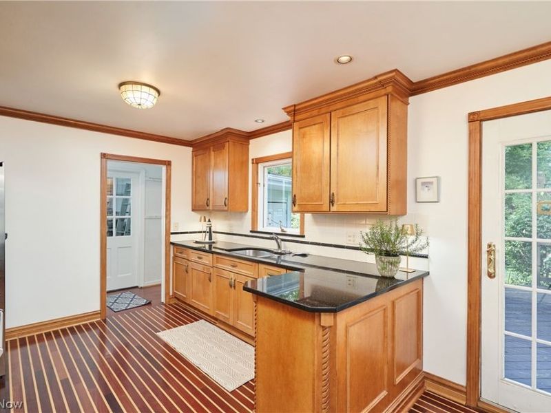 2345 Chatham Road, Akron, OH 44313 Photo 13