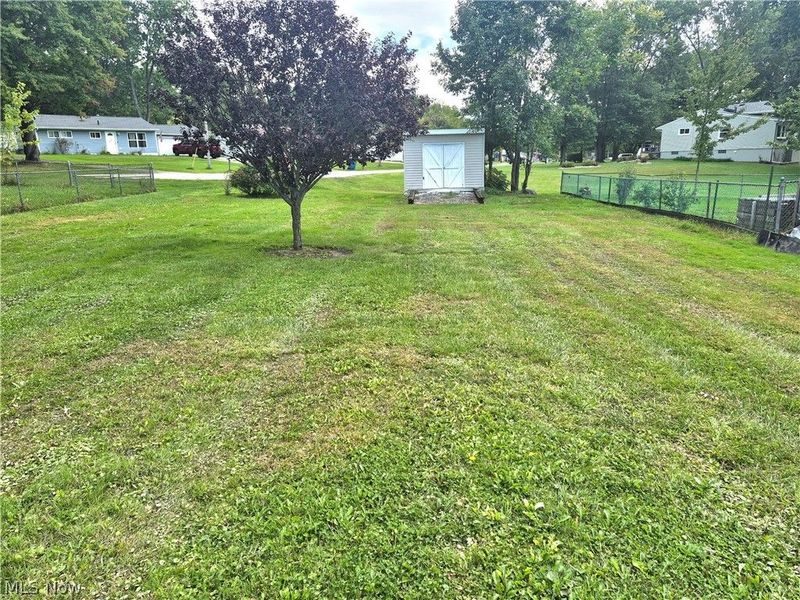 4546 N Leavitt Road NW, Warren, OH 44485 Photo 8