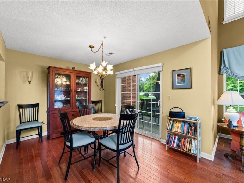180 Fox Hollow Drive, Mayfield Heights, OH 44124 Photo 13