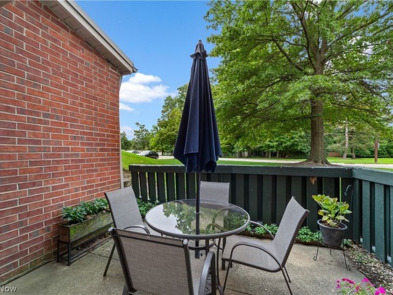 180 Fox Hollow Drive, Mayfield Heights, OH 44124 Photo 34