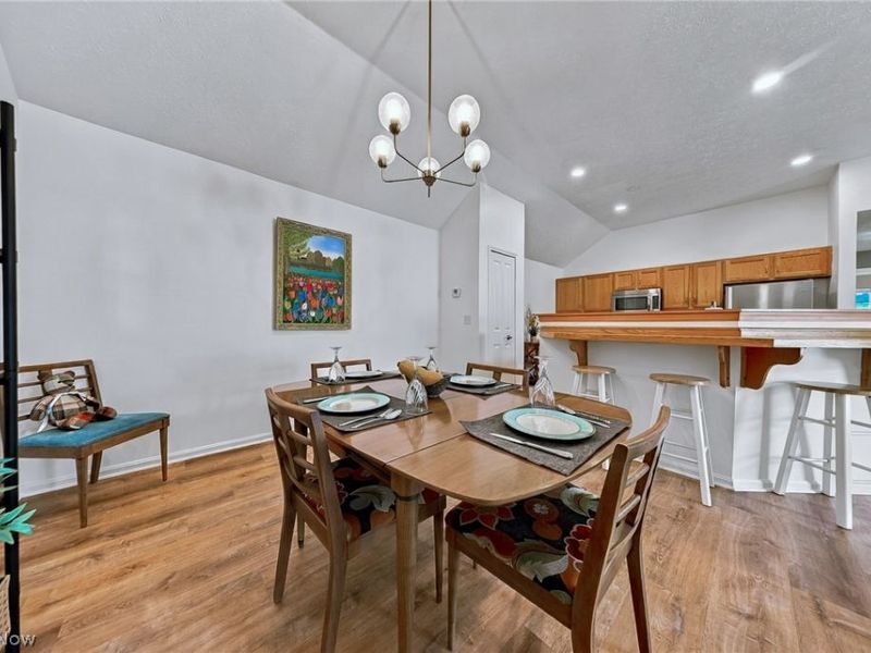 23453 Grist Mill Court, Unit 4, Olmsted Falls, OH 44138 Photo 10