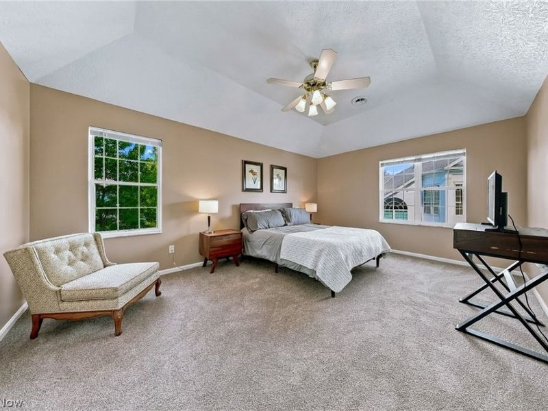 23453 Grist Mill Court, Unit 4, Olmsted Falls, OH 44138 Photo 19