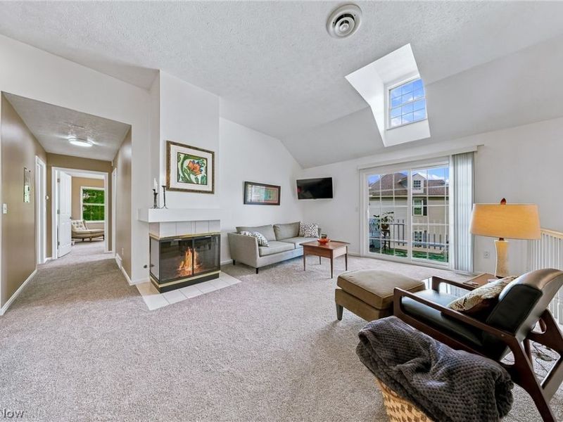 23453 Grist Mill Court, Unit 4, Olmsted Falls, OH 44138 Photo 3