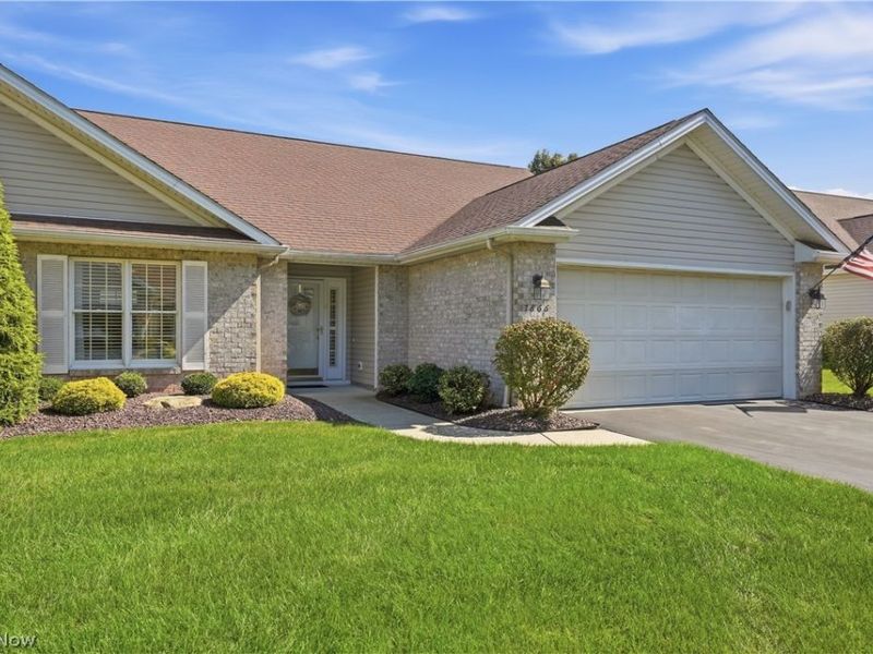 7866 Walnut Street, Unit B, Boardman, OH 44512 Photo 2