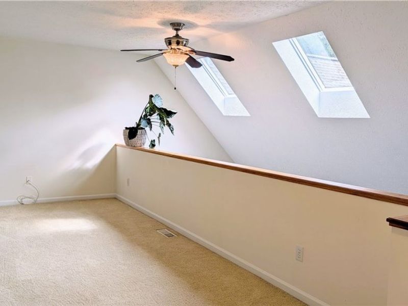 4865 Quarry Lane, Unit 61, Richmond Heights, OH 44143 Photo 18