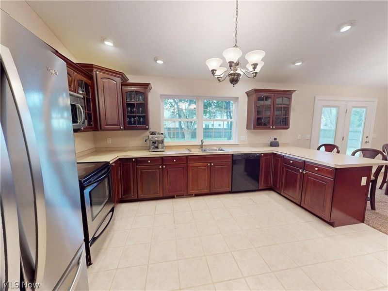 775 N Lake Street, Madison, OH 44057 Photo 3