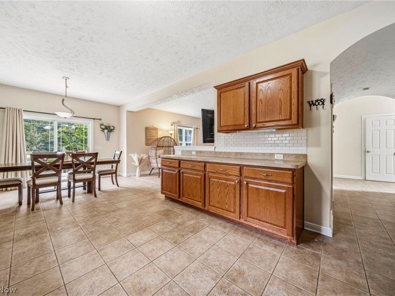 1121 Ashview Drive, Madison, OH 44057 Photo 11