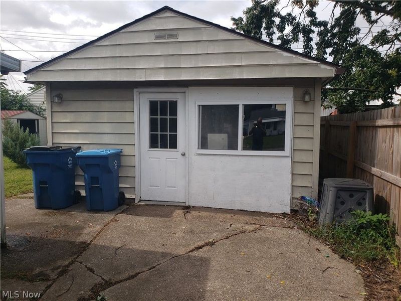 4314 Charleston Avenue, South Lorain, OH 44055 Photo 12