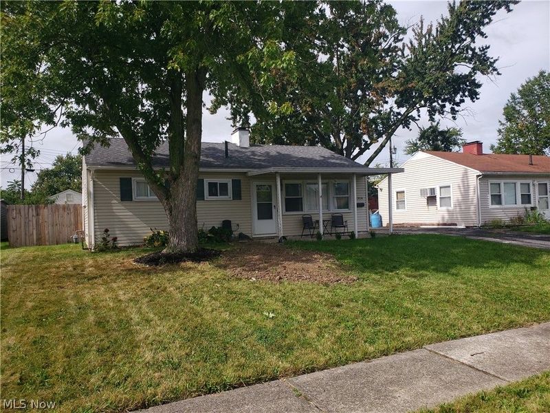 4314 Charleston Avenue, South Lorain, OH 44055 Photo 2