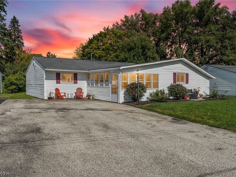2633 Fairfax Street, Streetsboro, OH 44241 Photo 2
