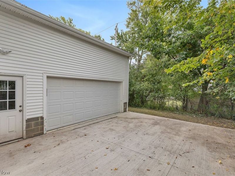 21206 Hansen Road, Maple Heights, OH 44137 Photo 30