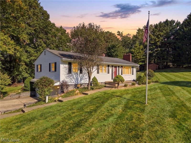 1367 Cherry Lane, Uniontown, OH 44685 Photo 4