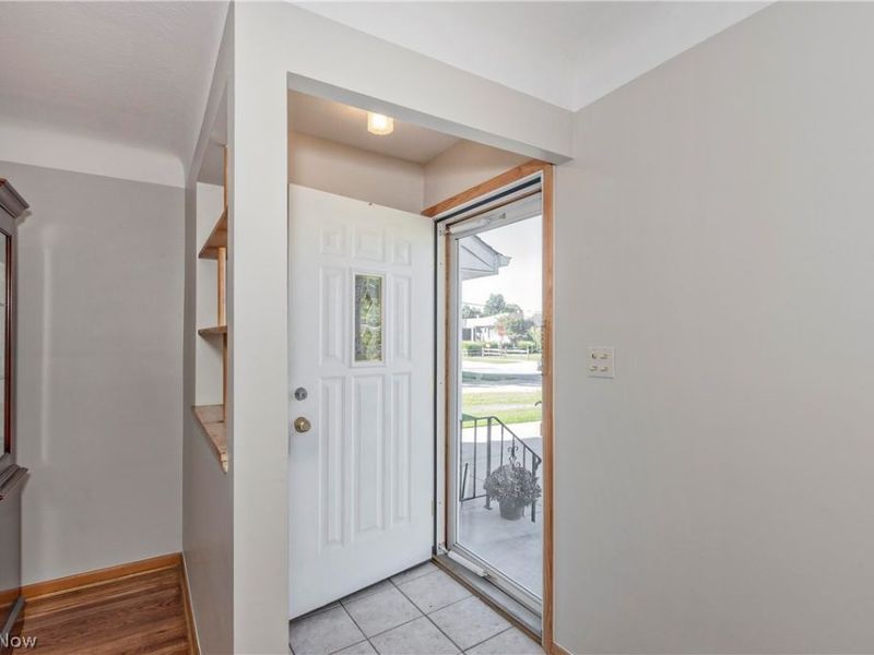 1673 Chelmsford Road, Mayfield Heights, OH 44124 Photo 2