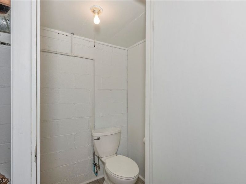 1673 Chelmsford Road, Mayfield Heights, OH 44124 Photo 29