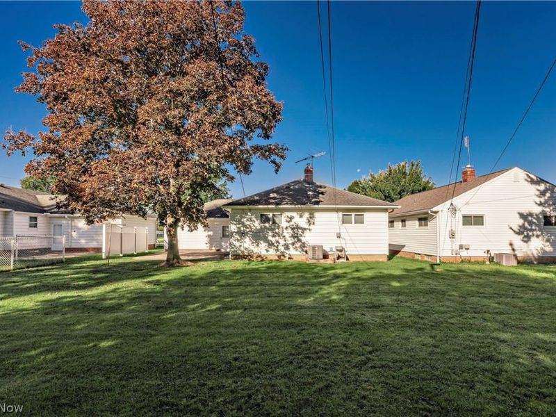 1673 Chelmsford Road, Mayfield Heights, OH 44124 Photo 41