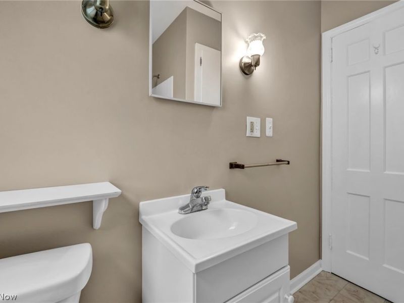 630 Barbara Avenue, Akron, OH 44306 Photo 20