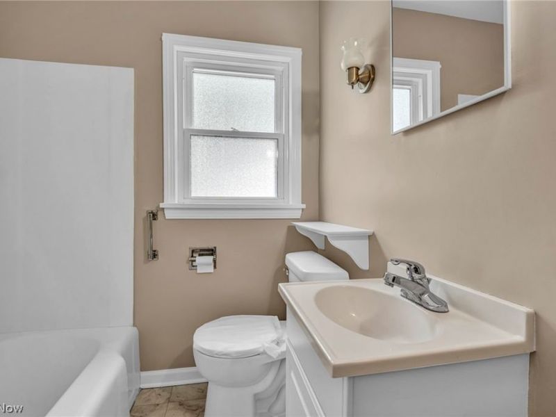 630 Barbara Avenue, Akron, OH 44306 Photo 21