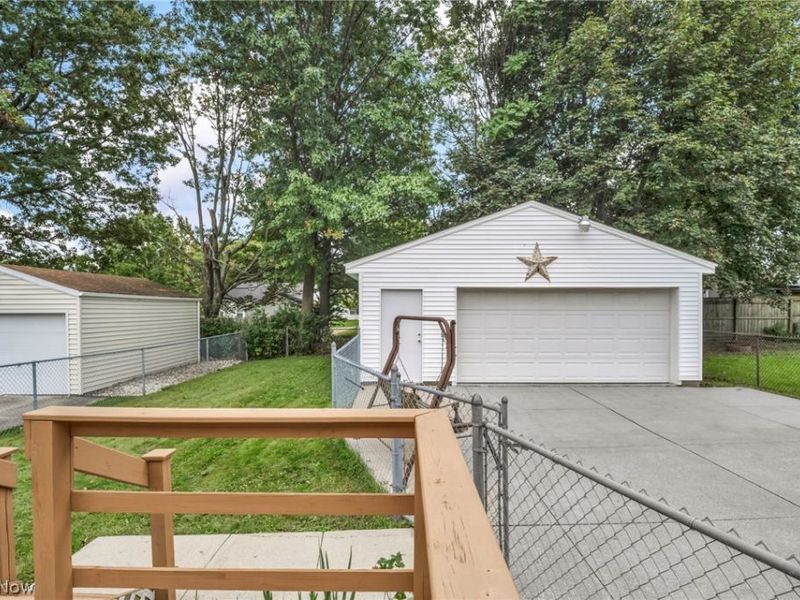 630 Barbara Avenue, Akron, OH 44306 Photo 30