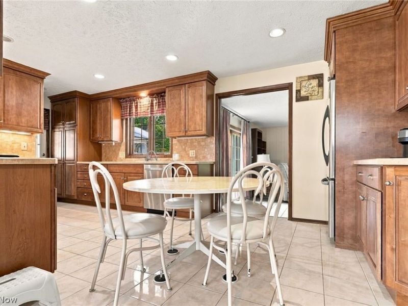 4107 Ashwood Street NW, Canton, OH 44708 Photo 9