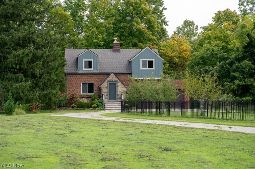 6065 Hopkins Road, Mentor, OH 44060 Main Photo