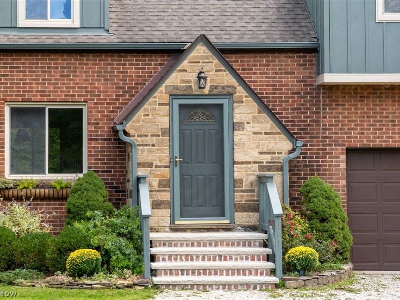6065 Hopkins Road, Mentor, OH 44060 Photo 4