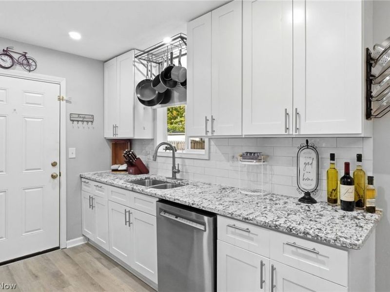 7942 Bellflower Road, Mentor, OH 44060 Photo 16