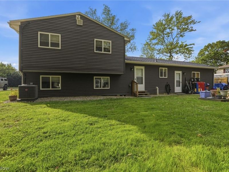 7942 Bellflower Road, Mentor, OH 44060 Photo 3