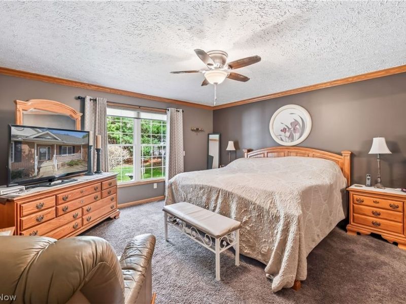 1009 E Reno Drive , Louisville, OH 44641 Photo 30