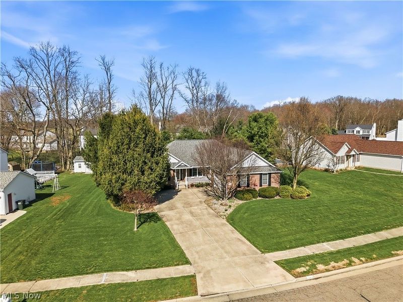1009 E Reno Drive , Louisville, OH 44641 Photo 4