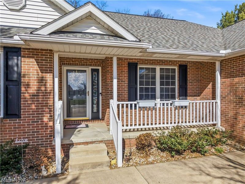 1009 E Reno Drive , Louisville, OH 44641 Photo 7